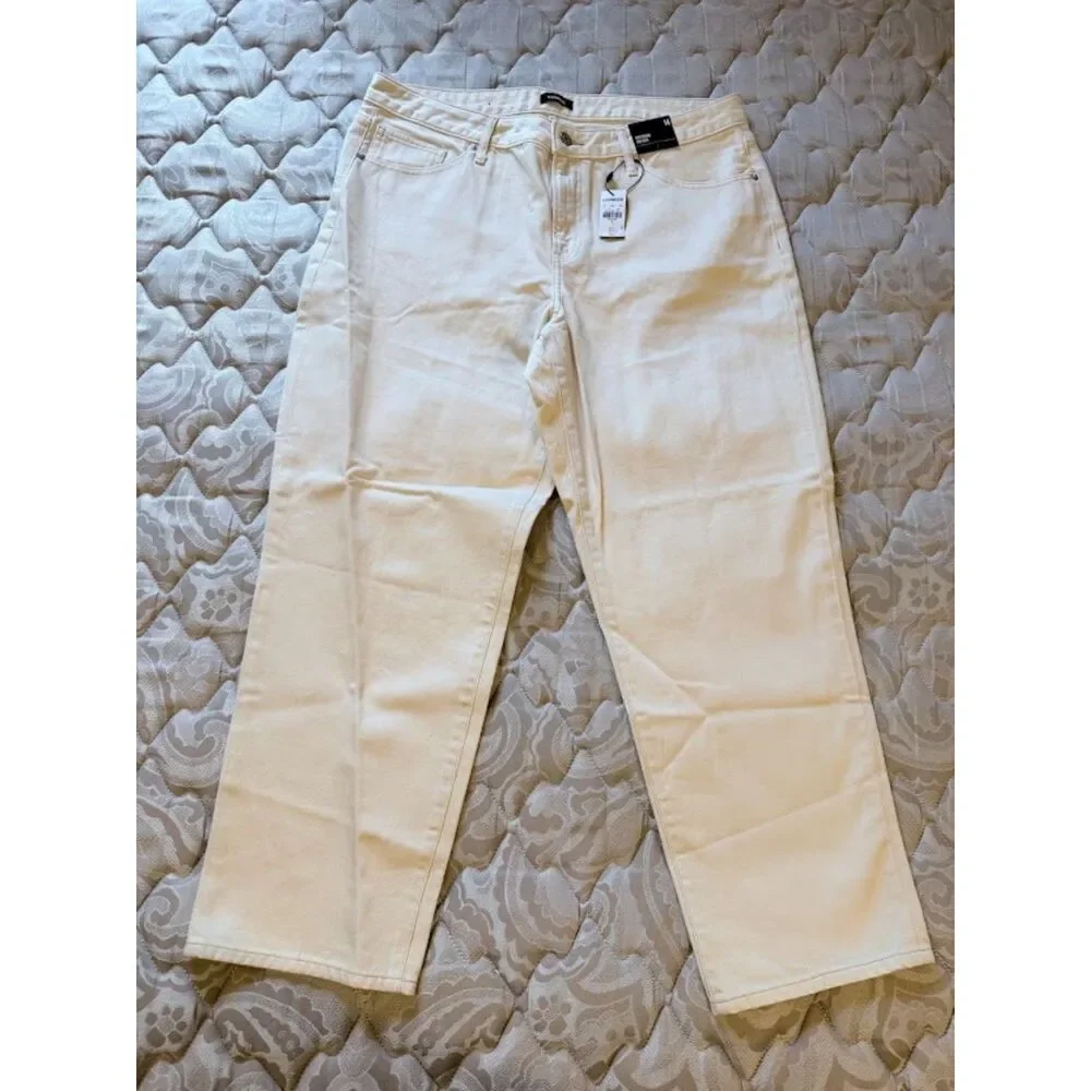 Express Boyfriend Mid Rise Jeans Size 14 – Cream White NWT Women’s